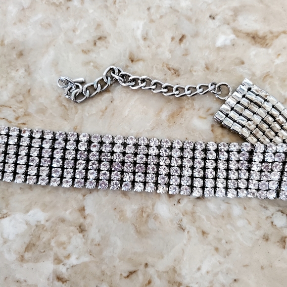 Stunning Vtg Rhinestone 6 Row Silver Tone  Choker Necklace - Picture 7 of 12